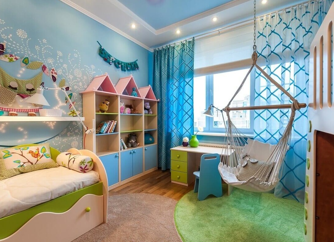 Обои в детской комнате. Почему нужно менять не менее 4 раз?