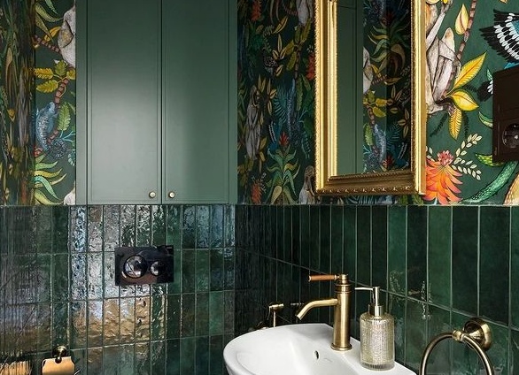 Обои в ванной комнате и санузле — что думаете?